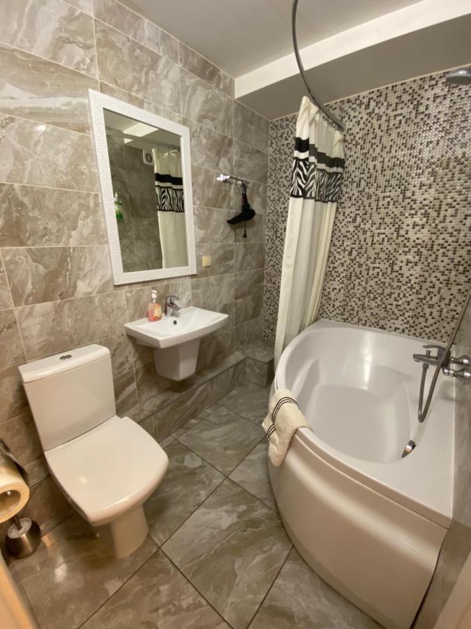 Apartment On Prospiekt Pobiedy 18 Kiev Exterior foto
